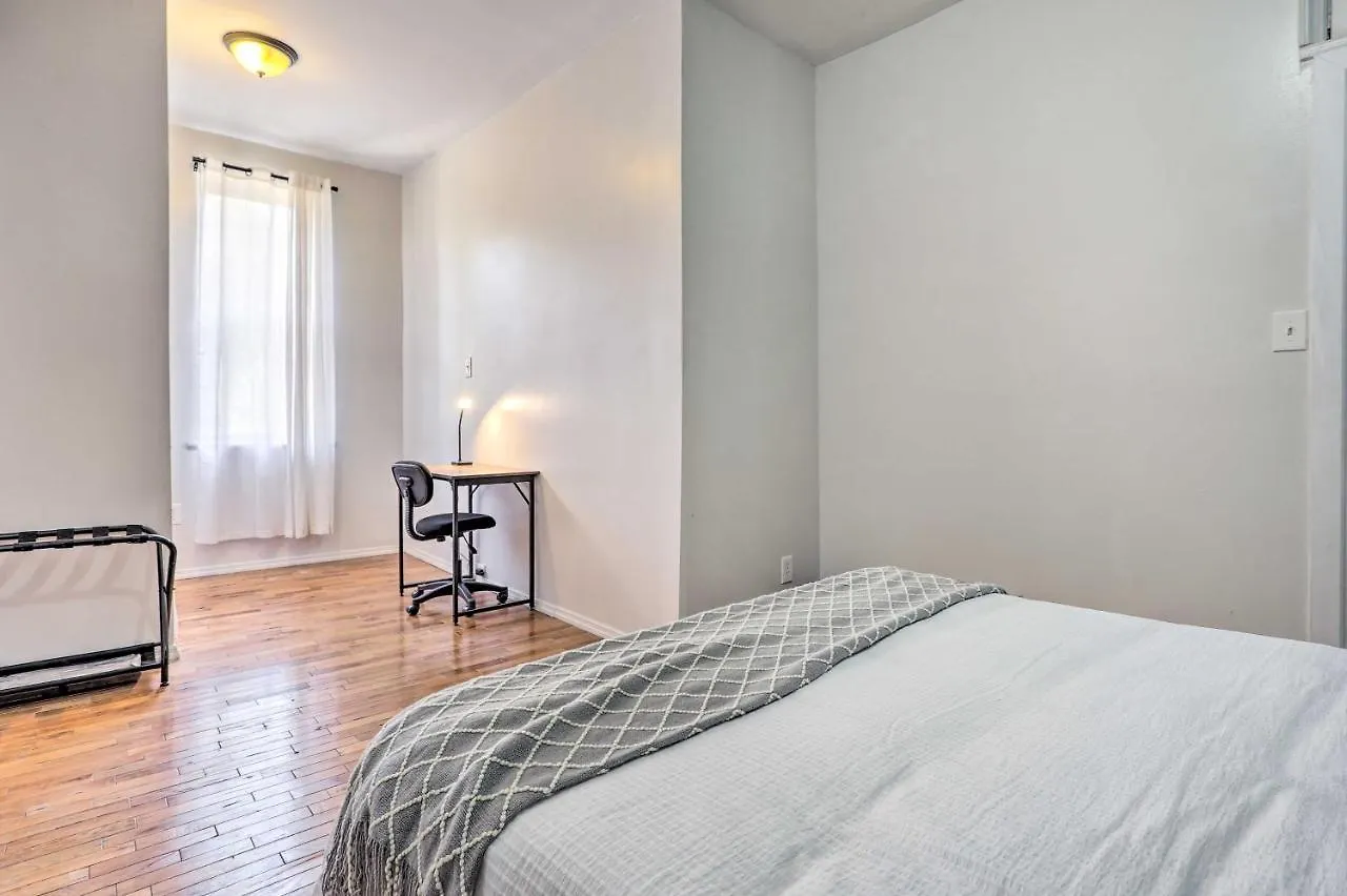 Updated Bayonne Townhome About 11 Mi To Nyc! 0*,  USA
