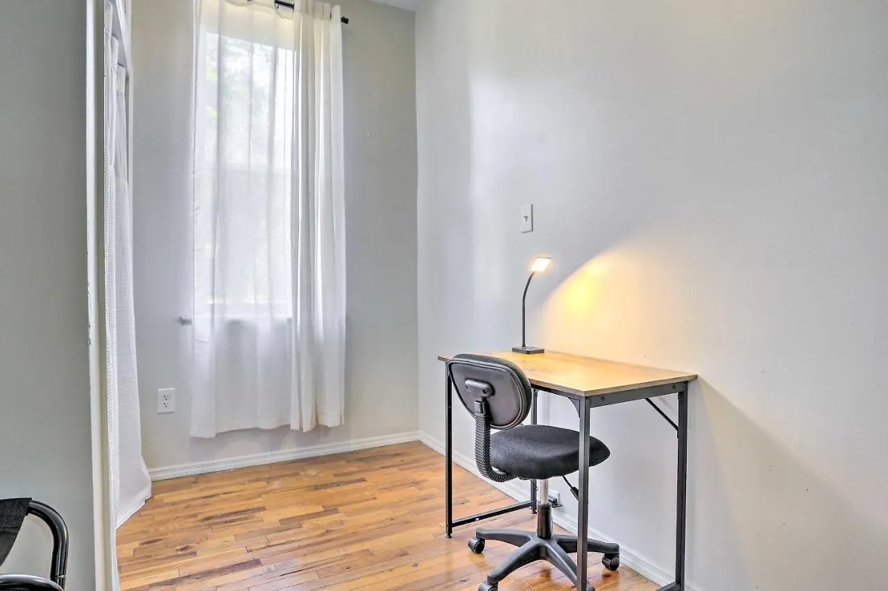Updated Bayonne Townhome About 11 Mi To Nyc! Ferienhaus